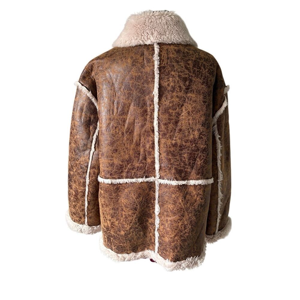 UO Urban Outfitters Faux Suede Sherpa Jacket size S Brown Button Front - Picture 5 of 12